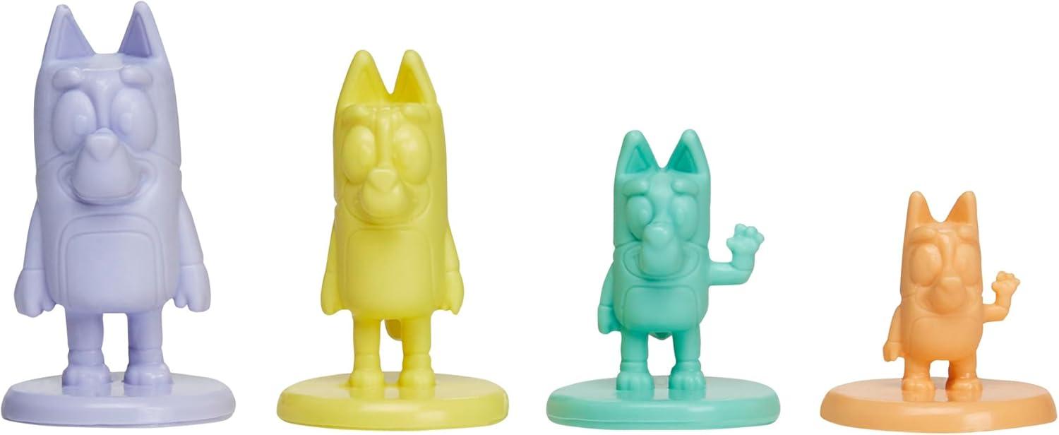 imageHasbro Gaming Monopoly Junior Bluey Edition Board Game Kids Play as Bluey Bingo Mum ampamp Dad for Girls ampamp Boys Ages 5 Amazon Exclusive